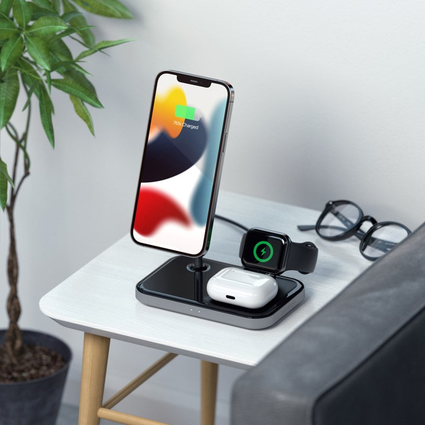 3-in-1 MagSafe Wireless Charging Station – For iPhone, Apple Watch & AirPods